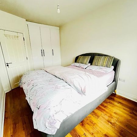 Room In Лімерик Екстер'єр фото